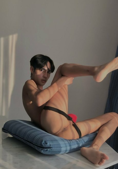 Yairestradah sexy star pic