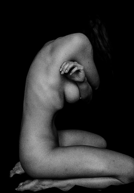 ___s asha_ model img