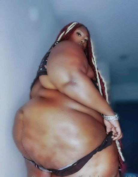 forbiddenfruyt23 pornstar erotic image