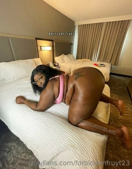 forbiddenfruyt23 model xxx img