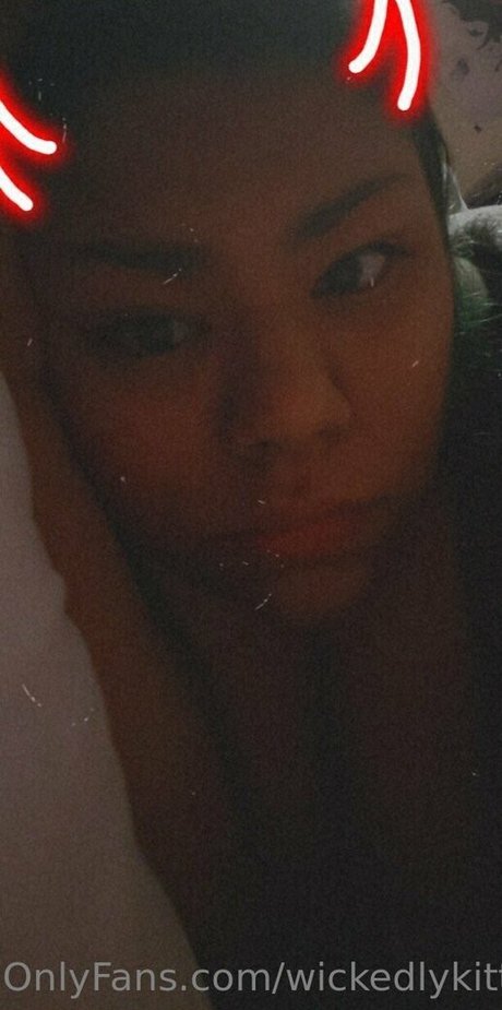 wickedlykitten free actress gallery