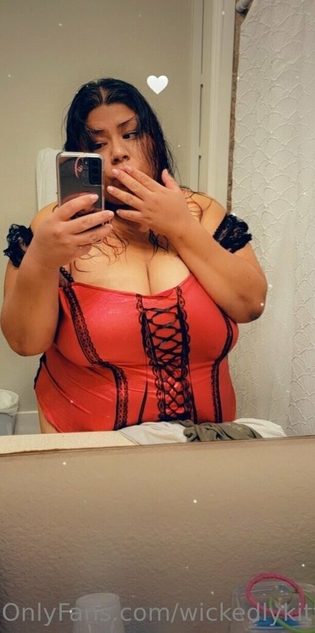 wickedlykitten exclusive model galleries