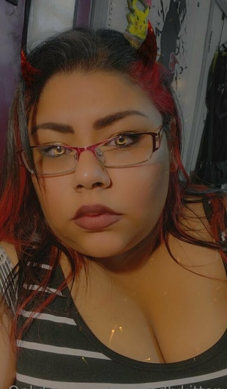 wickedlykitten free model image