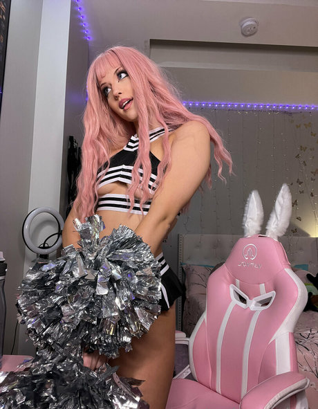 tayloreverlyxo pornstar erotic gallery