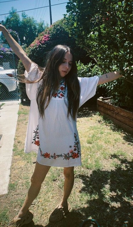 Esther Povitsky star art images