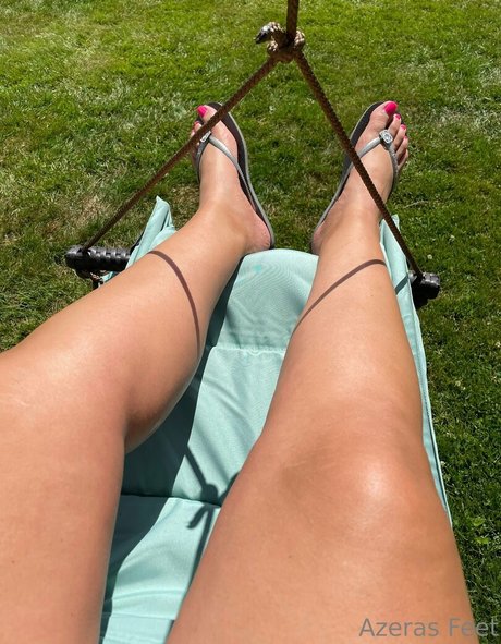 azerasfeet star nude image