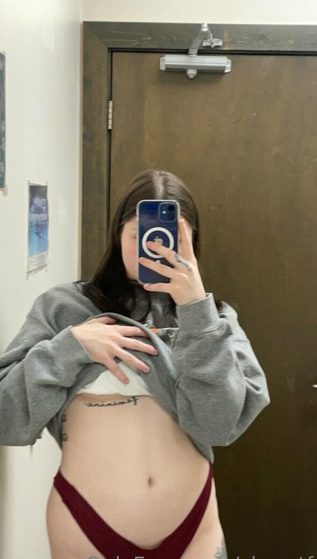 chumtf erotic actress image