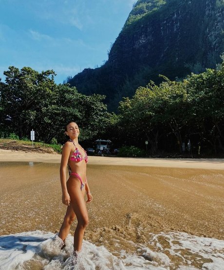 Heidii r high quality star photo