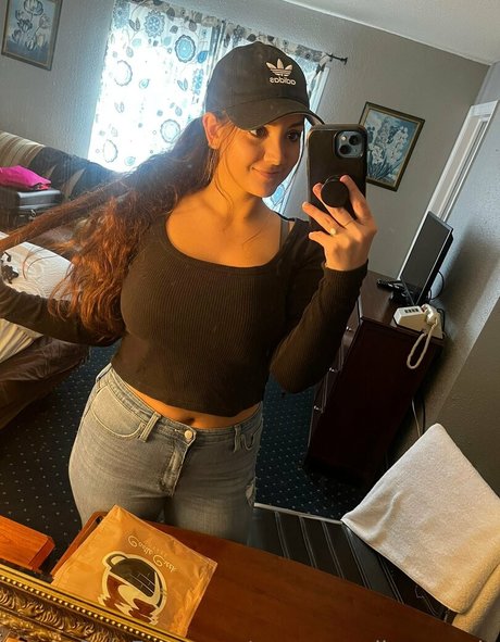 morgangallocomedy profile pic