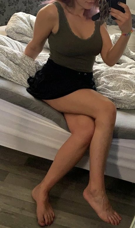 momssecret naked model gallery