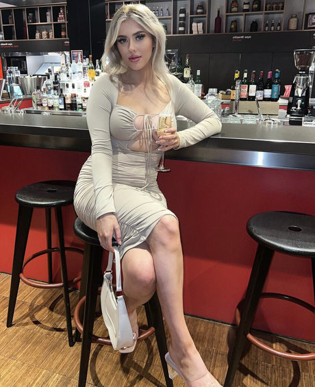 Emma C porn actress galleries