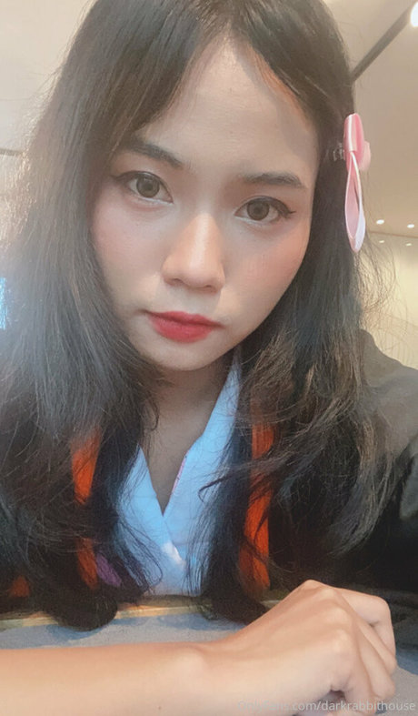 Darkrabbithouse nude actress pictures