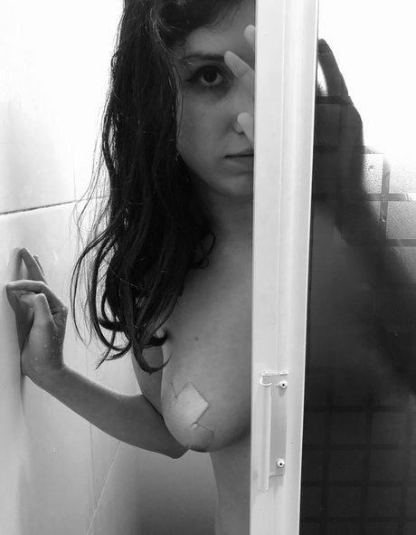 yoyolen hot model gallery