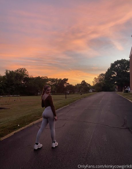 kinkycowgirlk8 top actress img