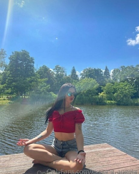 evelinaqueen porn actress image