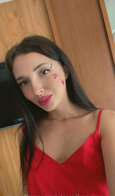 evelinaqueen nice actress pictures