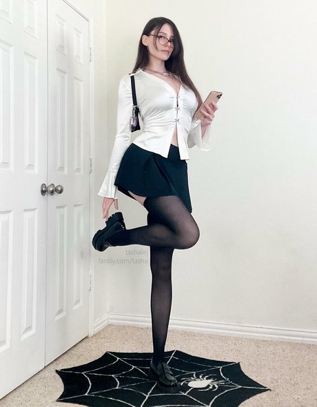 Tashalej model hd image