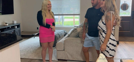 jessiejetfree model naked galleries