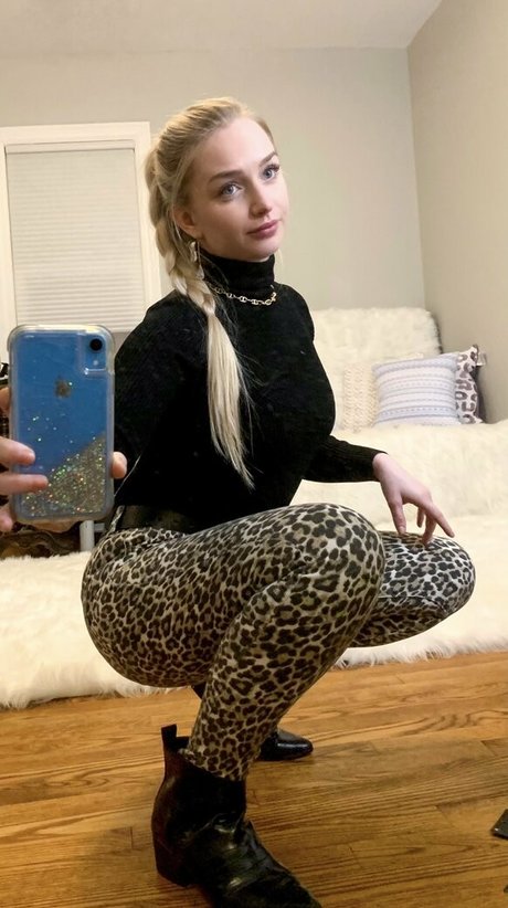 evie summers model nudes picture