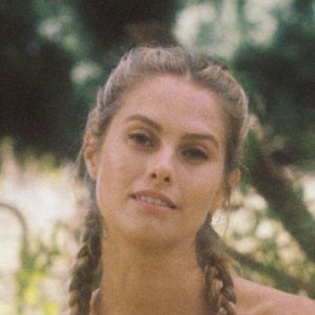 Natalie Roser star pretty galleries