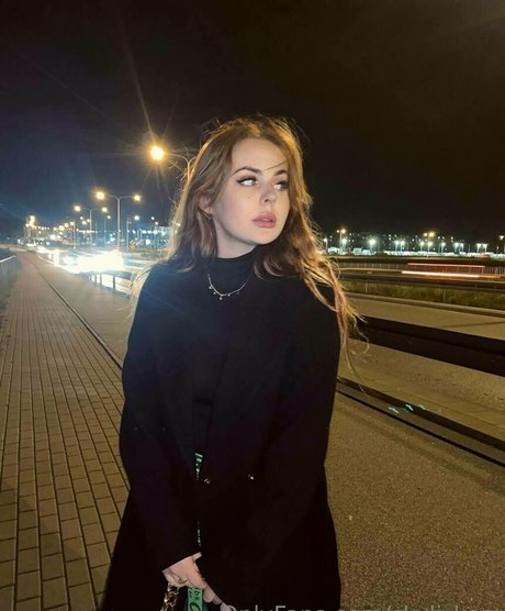 skyli kerr model xxx galleries