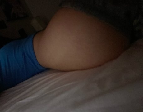 HinaToy porn model archive