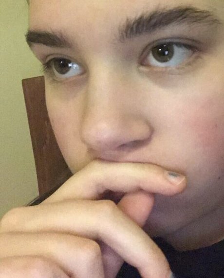 HinaToy star exclusive photo