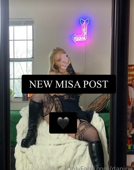 Daniriii sexy actress galleries