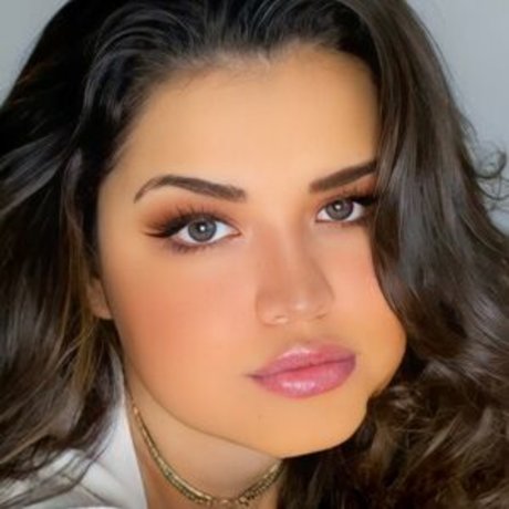 laila gomez pornstar picture