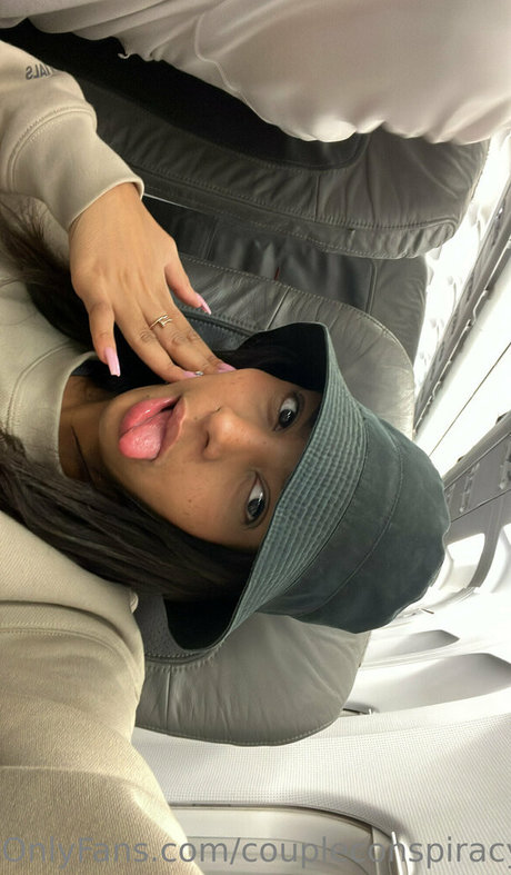 coupleconspiracy model best archive