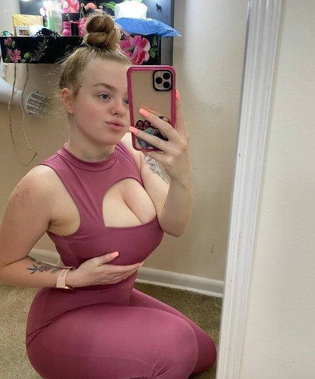 playwithtayyy pornstar nice gallery