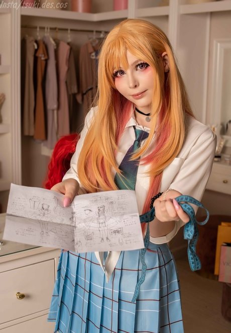 Tsuki Desu star xxx pic