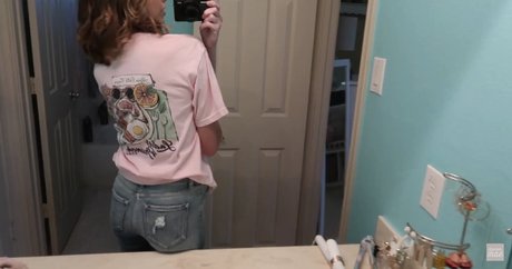 Lauren Mae model perfect photo