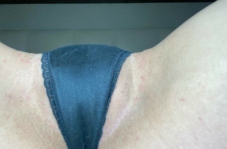 Skylar Sapphyre model xxx photos