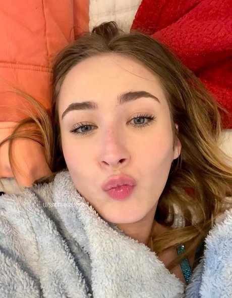 Skylar Sapphyre star nude images