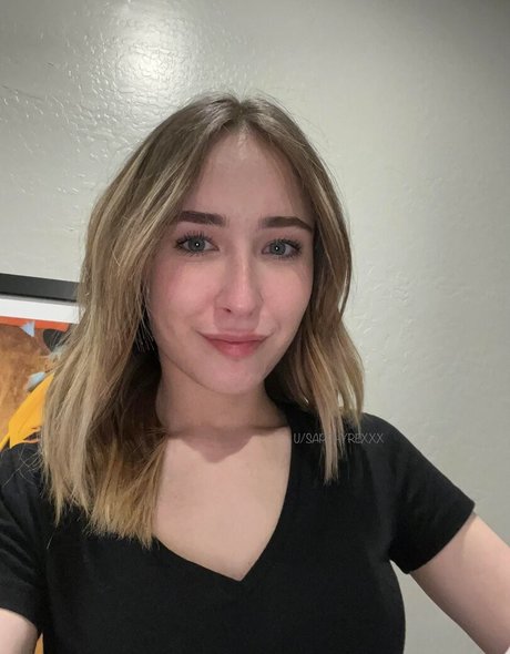 Skylar Sapphyre star beautiful photo