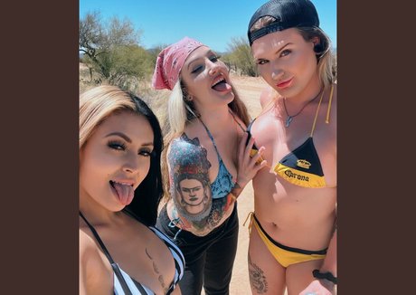 Jamie Senegal model high quality image