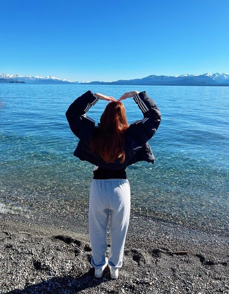 Maimy Nyan model hd image