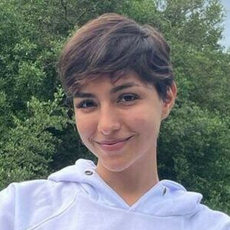 Soy Sofia model image