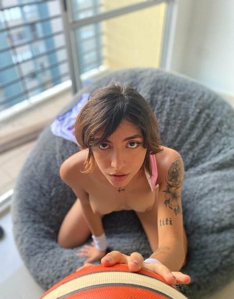 Soy Sofia nice model gallery