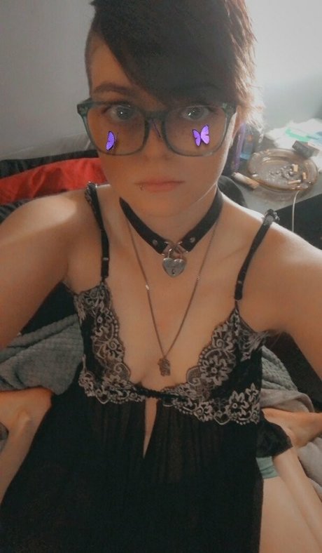 Spellbound pretty model pictures