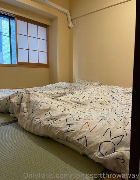 sprtpscrtthrowaway star exclusive pictures