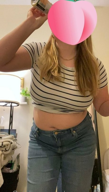 savpeaches star nude picture