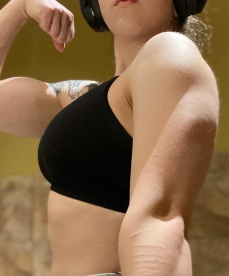 Amberthevalkyrie exclusive model archive