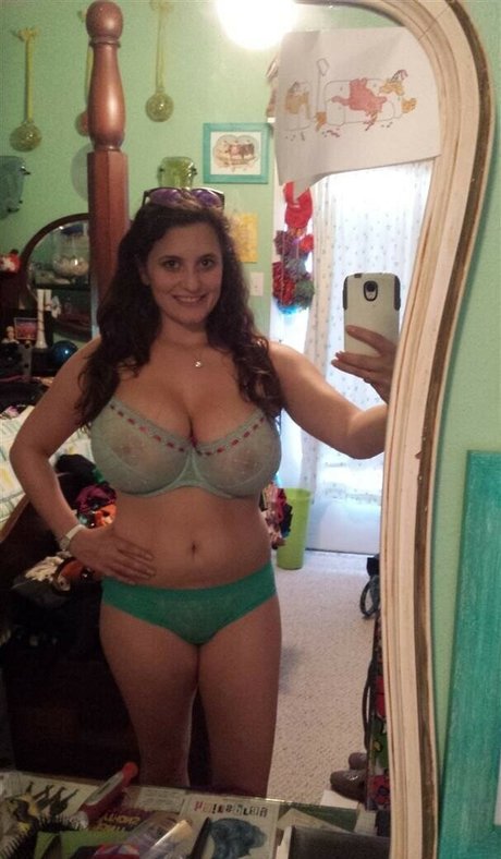 Sundreams90 pornstar free pics