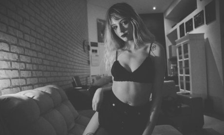 Calistah porn model img