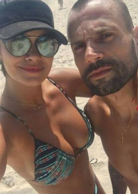 Lara Nobre pornstar erotic images