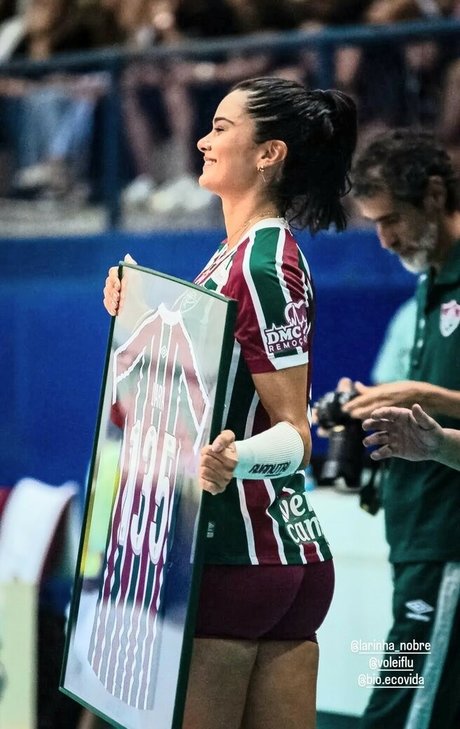 Lara Nobre model nice photo