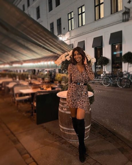 Ainett Stephens nice pornstar image