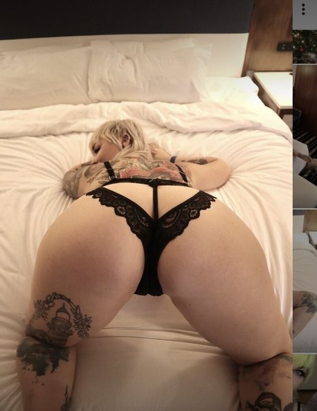 Holli Marie model nudes archive